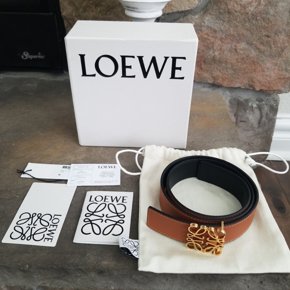 Authentic Loewe Anagram-buckle reversible leather belt Women Size 75